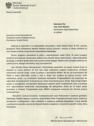 List z życzeniami i gratulacjami Ministra Spraw Wewnętrznych i Administracji dla lubelskich policjantów i pracowników cywilnych.