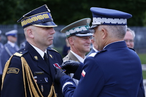 Złoty Medal  „Za Zasługi dla Policji” odebrał nadbrygadier Grzegorz Alinowski Lubelski Komendant Wojewódzki PSP